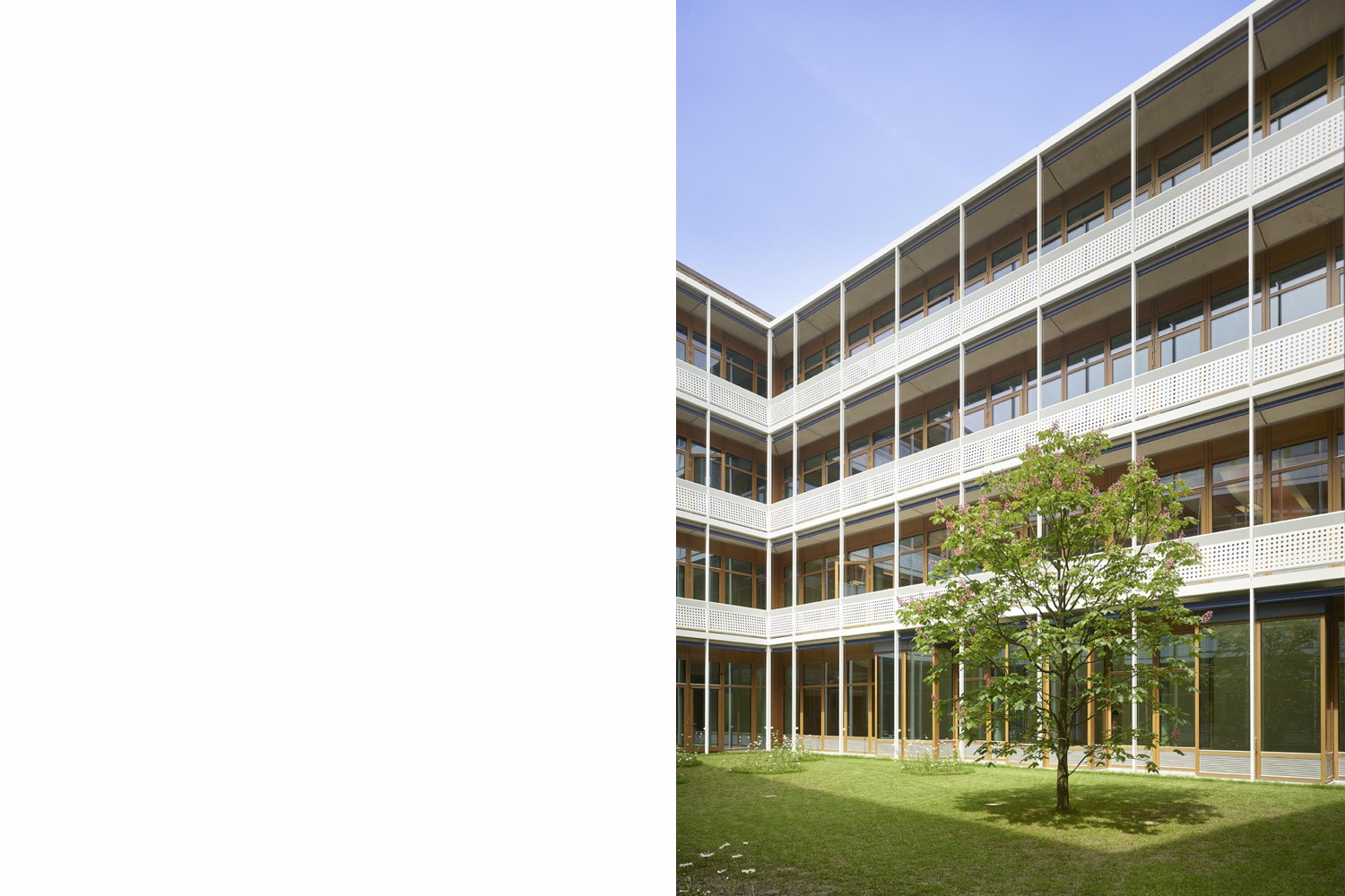 dialogicum, dm-Headquarters in Karlsruhe