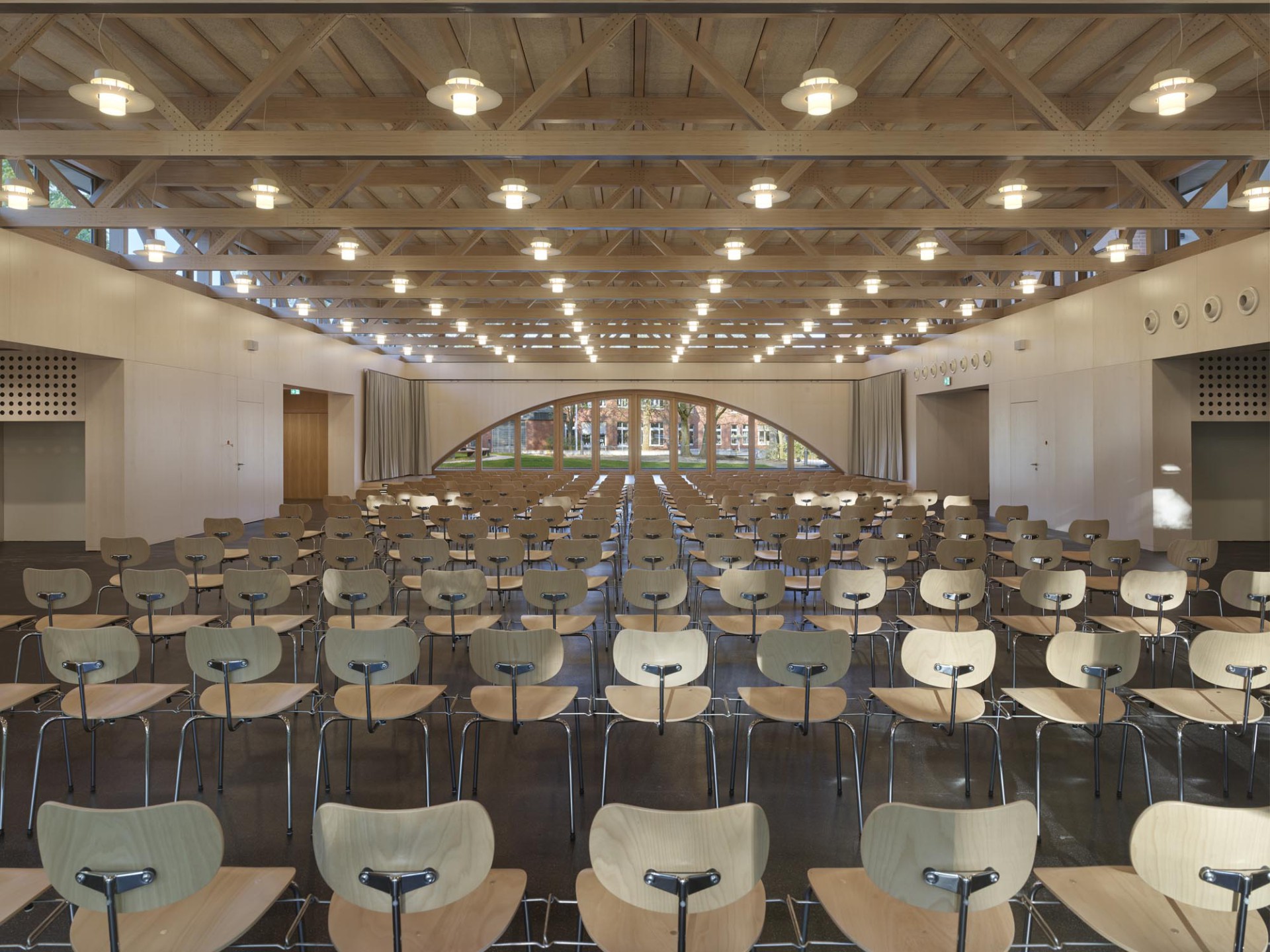 School Annex and Housing, Cologne-Lindenthal